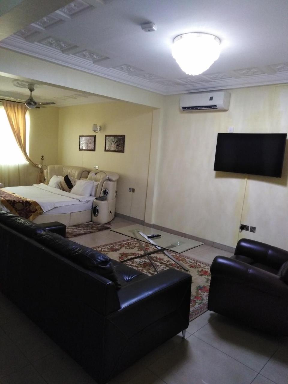 Jobyco Hotel Santeo Bagian luar foto