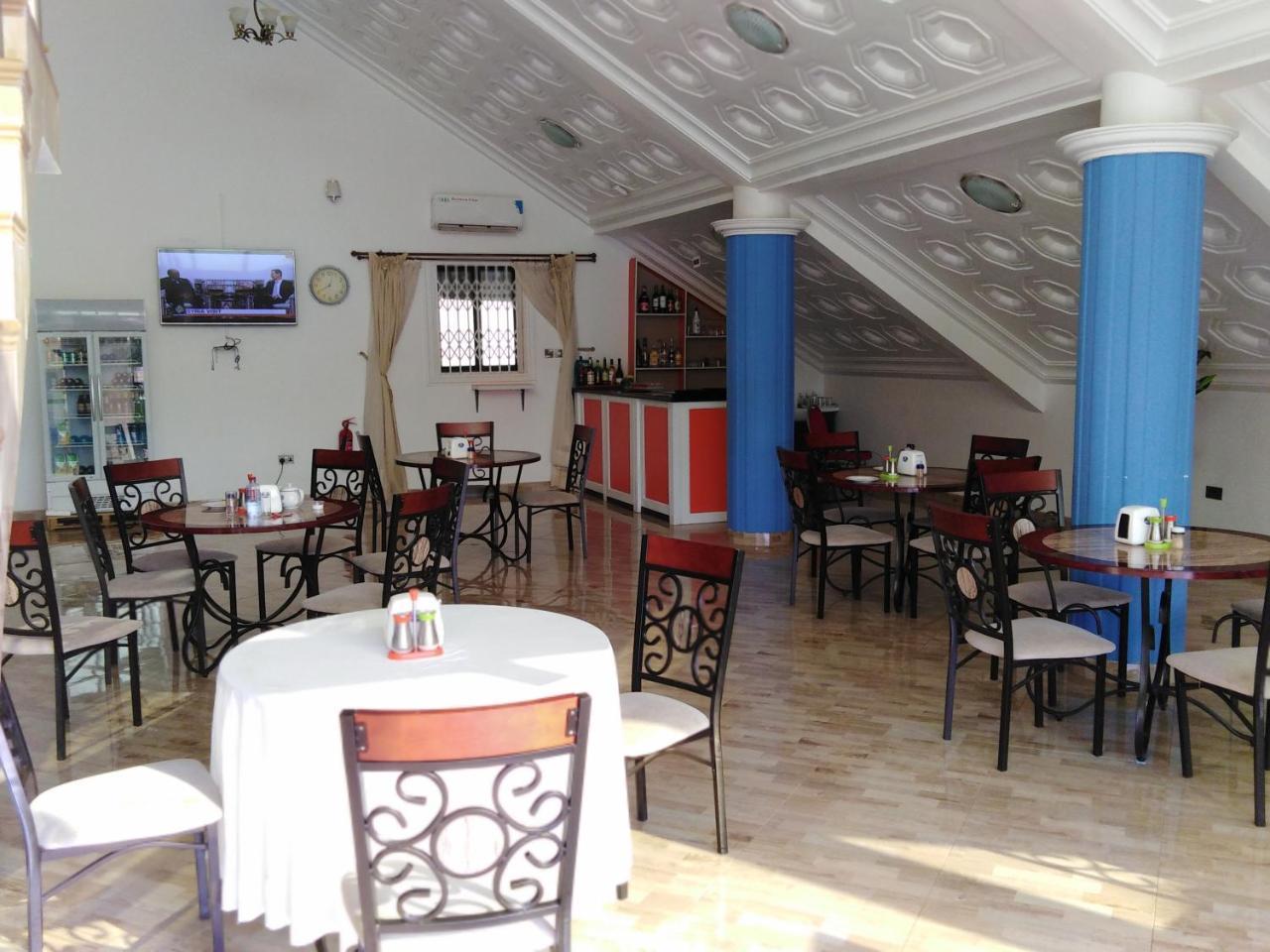 Jobyco Hotel Santeo Bagian luar foto